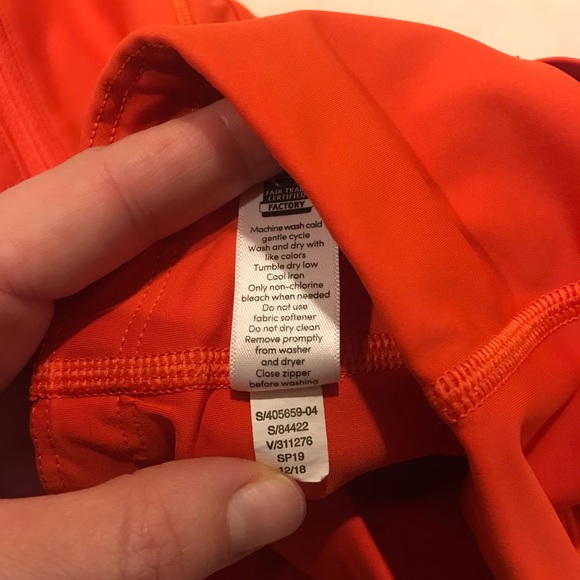 Athleta orange cropped leggings - Picture 6 of 7